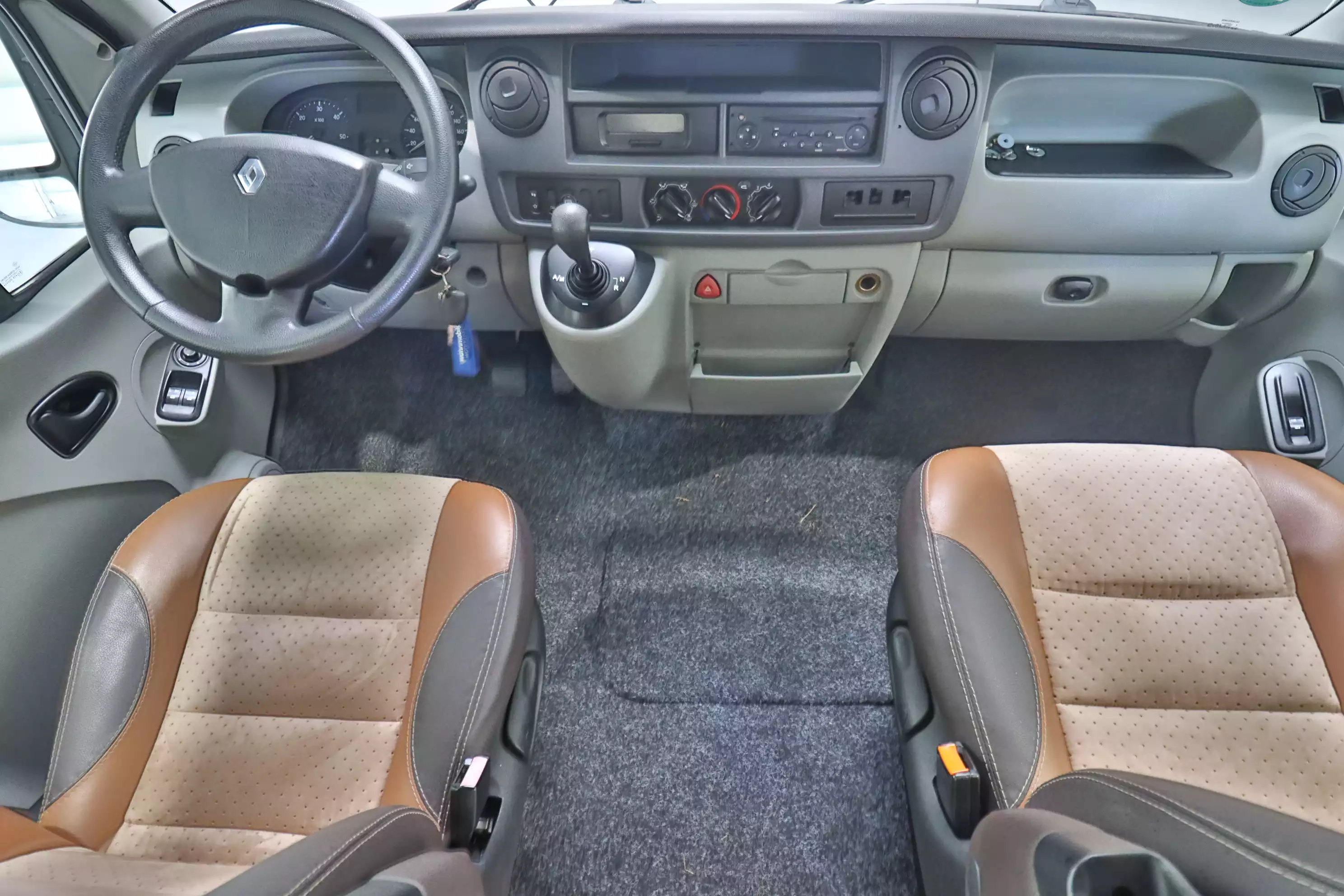 RENAULT Master Selbstausbau